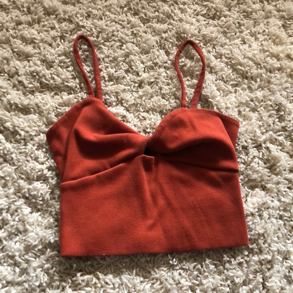 Forever 21 Tops - CROP TOP